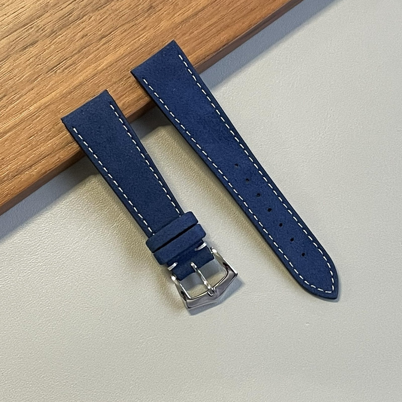 Alcantara blu