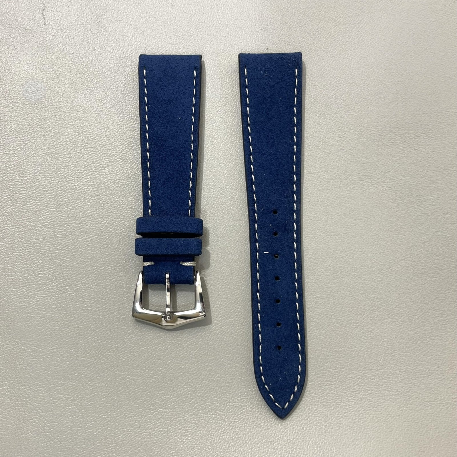 Alcantara blu - immagine 2