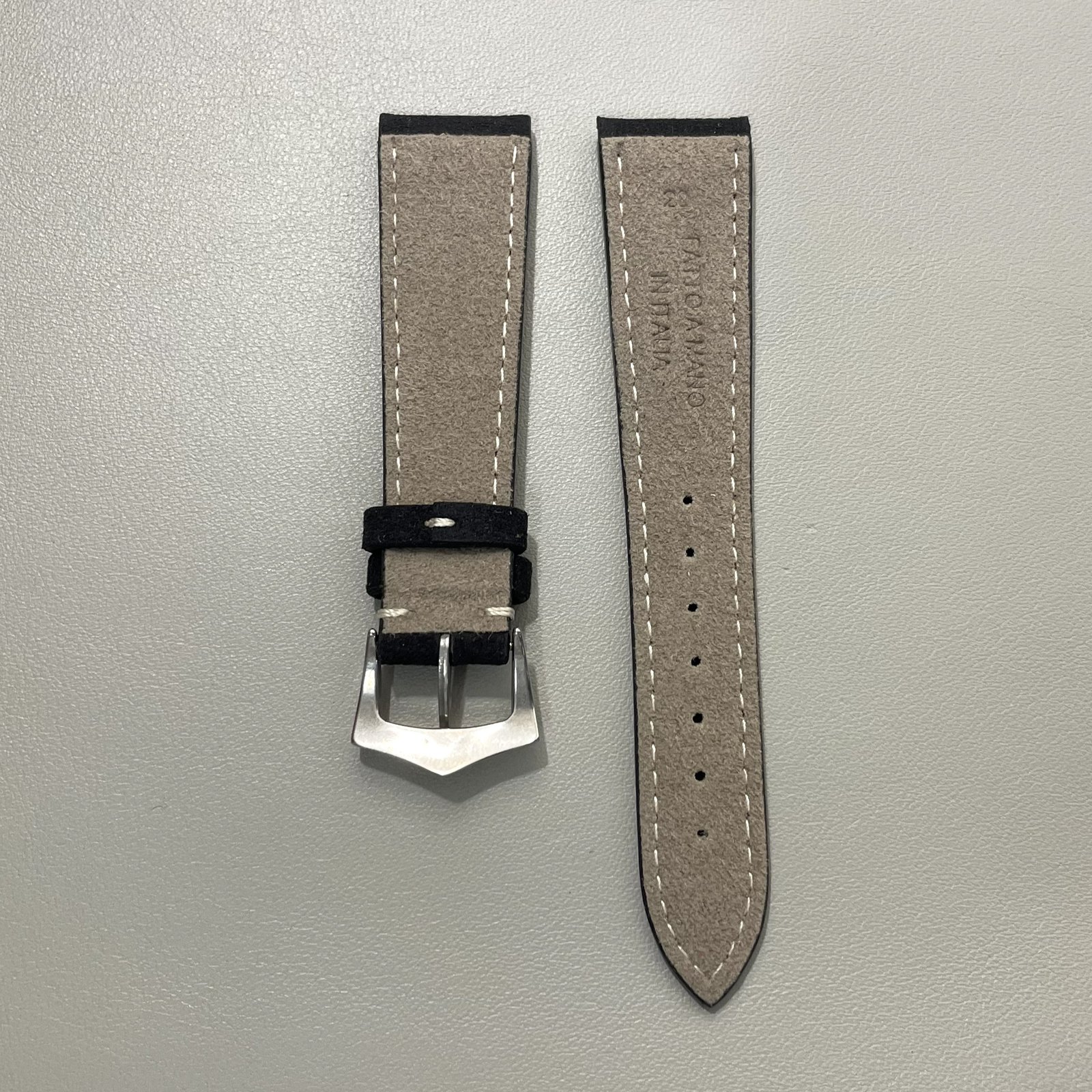 Alcantara nera - immagine 3