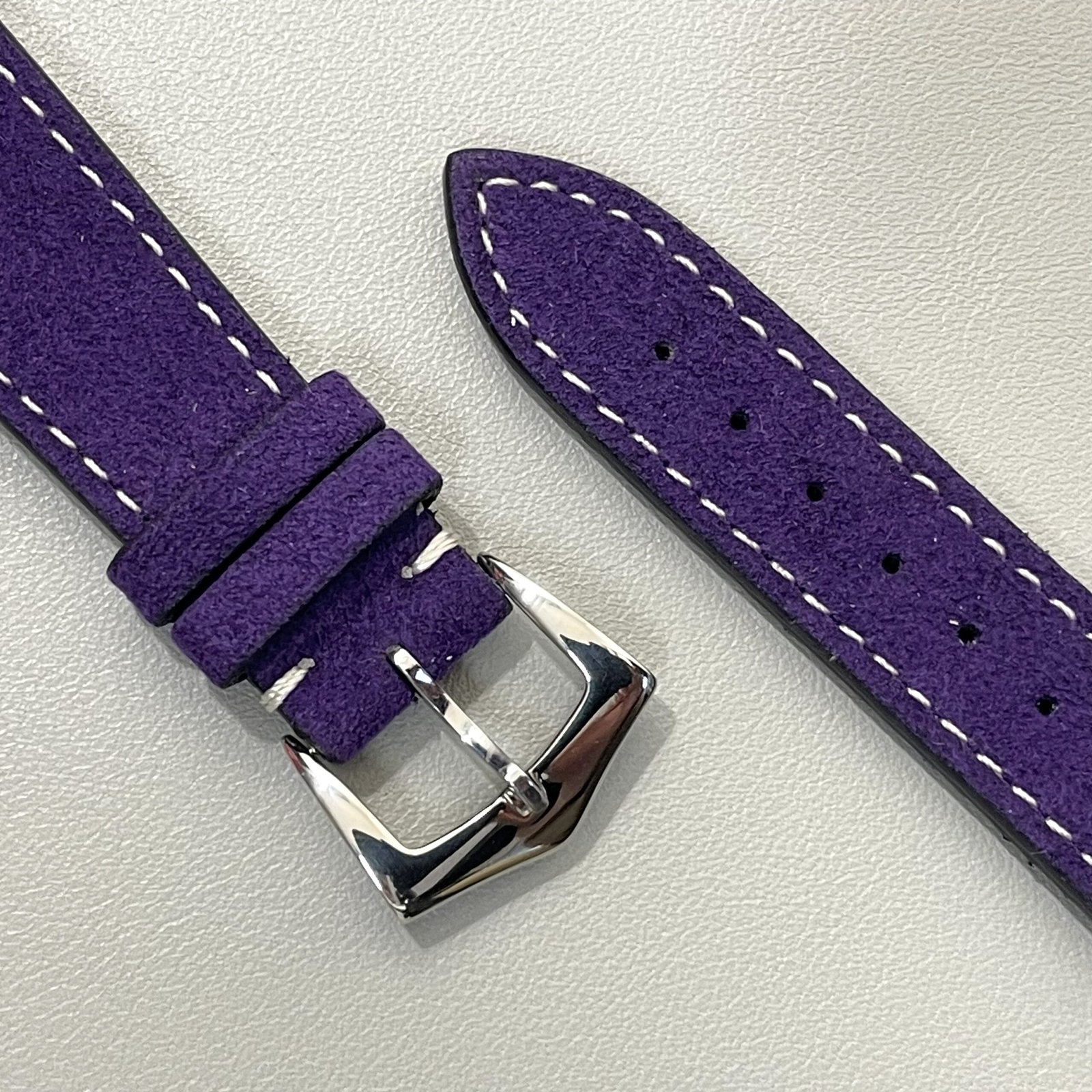 Alcantara viola imperiale - immagine 4