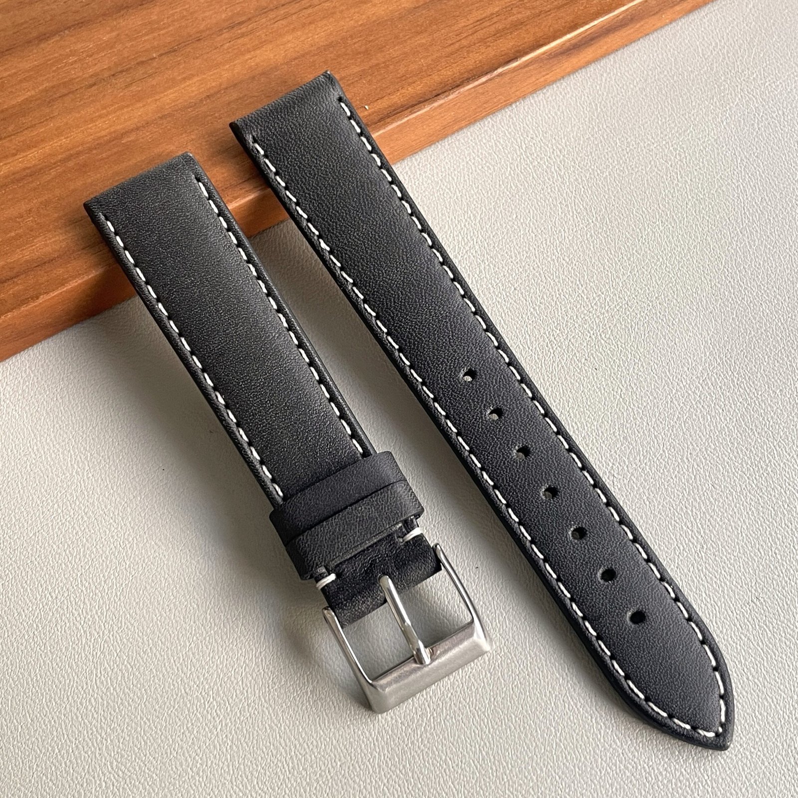 Vitello liscio nero
