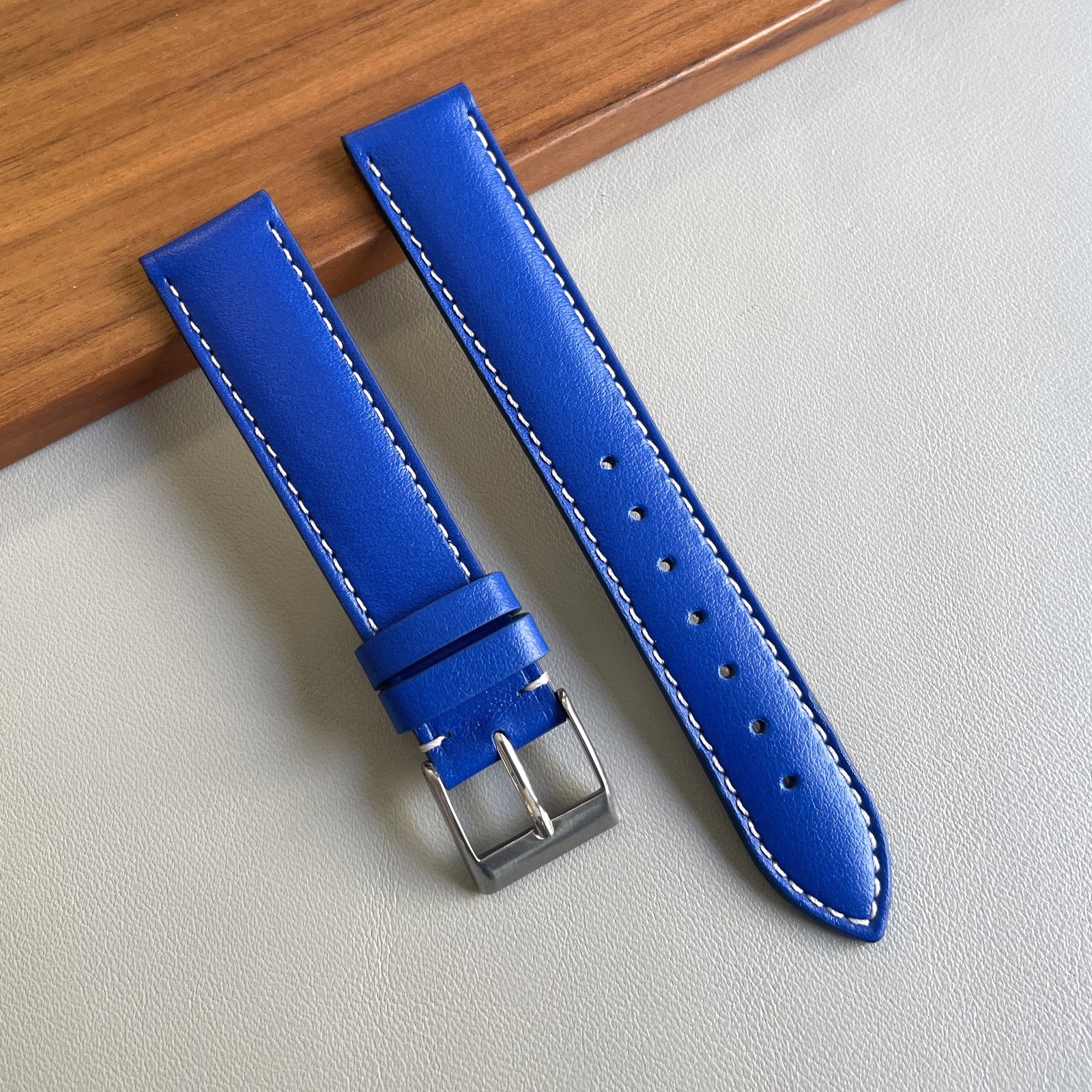 vitello liscio blu